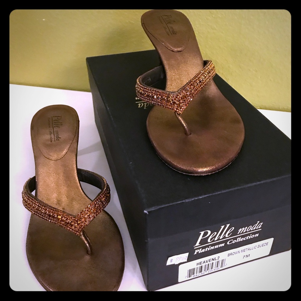 Pelle Moda Platinum Brown Metallic Size 7